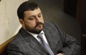 Нардепу-зраднику Деркачу присвоїли звання “героя Росії” Нардепу-зраднику-Деркачу-присвоїли-звання-“героя-Росії”