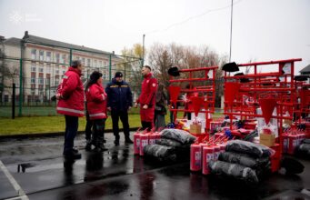 25 підрозділів місцевої пожежної охорони Волині отримали допомогу від Червоного Хреста 25-підрозділів-місцевої-пожежної-охорони-Волині-отримали-допомогу-від-Червоного-Хреста