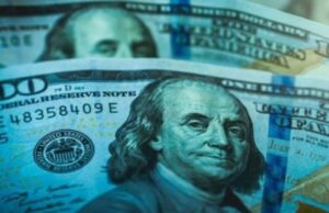 Долар і євро дорожчають: Нацбанк оприлюднив курс гривні на 11 грудня Долар-і-євро-дорожчають:-Нацбанк-оприлюднив-курс-гривні-на-11-грудня