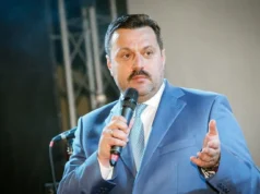 Екснардеп Андрій Деркач отримав звання Героя Росії Екснардеп Андрій Деркач отримав звання Героя Росії