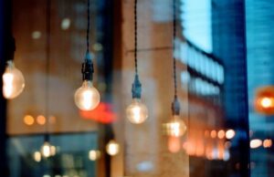 Відключення світла 12 грудня: актуальні графіки для всіх областей Відключення-світла-12 грудня:-актуальні-графіки-для-всіх-областей