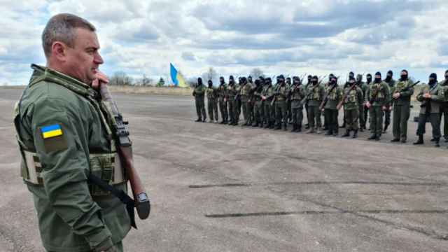 Продавав благодійні плитоноски: на Волині досі судять екскомандира тероборони Продавав-благодійні-плитоноски:-на-Волині-досі-судять-екскомандира-тероборони