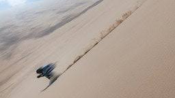 Лижі розплавилися під час спуску: француз встановив рекорд швидкості на піщаній дюні Лижі-розплавилися-під-час-спуску:-француз-встановив-рекорд-швидкості-на-піщаній-дюні