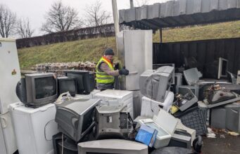 Лучани здали на переробку понад 3 тонни побутової техніки Лучани-здали-на-переробку-понад-3-тонни-побутової-техніки