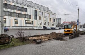 У Луцьку навпроти РЦ «Промінь» з’явиться нова парковка У-Луцьку-навпроти-РЦ-«Промінь»-з’явиться-нова-парковка