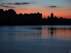 Графіки відключень на 13 грудня: коли у суботу вимикатимуть світло в Україні Графіки-відключень-на-13-грудня:-коли-у-суботу-вимикатимуть-світло-в-Україні