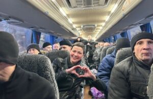 Білорусь передала Україні 114 цивільних – українців та білорусів Білорусь-передала-Україні-114-цивільних-–-українців-та-білорусів