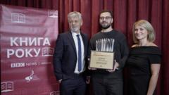 “Відчуття, ніби я на Оскарі”. Книга року ВВС 2025 “Відчуття,-ніби-я-на-Оскарі”.-Книга-року-ВВС-2025