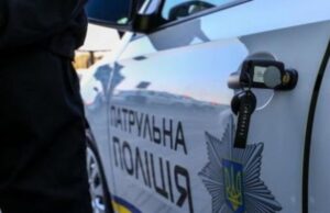 Патрульні допомогли чоловіку, який травмувався у Луцьку Патрульні-допомогли-чоловіку,-який-травмувався-у-Луцьку