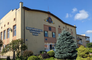 Бізнесмен і колишній депутат Волиньради боргує майже мільйон гривень громаді Бізнесмен-і-колишній-депутат-Волиньради-боргує-майже-мільйон-гривень-громаді