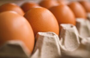 На ринку у Луцьку – шалені черги за яйцями: що відбувається На-ринку-у-Луцьку-–-шалені-черги-за-яйцями:-що-відбувається