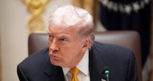 “Територія втрачена”: Трамп про мирний договір і гарантії безпеки “Територія-втрачена”:-Трамп-про-мирний-договір-і-гарантії-безпеки