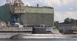 Ракетні носії під питанням: скільки підводних човнів лишилося у РФ в Чорному морі Ракетні-носії-під-питанням:-скільки-підводних-човнів-лишилося-у-РФ-в-Чорному-морі