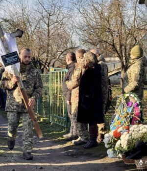 Нововолинська-громада-віддала-шану-загиблому-Захиснику-Роману-Пасальському Нововолинська-громада-віддала-шану-загиблому-Захиснику-Роману-Пасальському