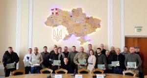 Троє ветеранів війни з Нововолинської громади отримали сертифікати на придбання житла Троє-ветеранів-війни-з-Нововолинської-громади-отримали-сертифікати-на-придбання-житла