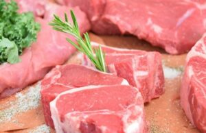 Як вибрати м’ясо для новорічного або різдвяного столу і не перевантажити меню Як-вибрати-м’ясо-для-новорічного-або-різдвяного-столу-і-не-перевантажити-меню