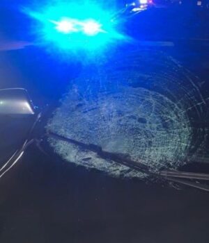 Автівка-на-Волині-збила-двох-жінок-на-переході.-Постраждалі-–-в-лікарні