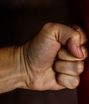 В Одесі-троє-військових-з ТЦК-побили-поліцейського:-деталі-інциденту В Одесі-троє-військових-з ТЦК-побили-поліцейського:-деталі-інциденту