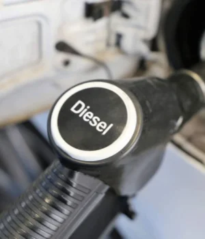 В-Україні-за-місяць-зареєстрували-понад-5,3-тис.-дизельних-авто:-найпопулярніші-моделі