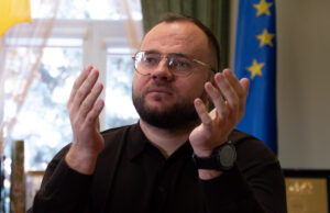 НАБУ проводить обшуки у високопосадовців і політиків у Луцьку (оновлюється) НАБУ-проводить-обшуки-у-високопосадовців-і-політиків-у-Луцьку-(оновлюється)