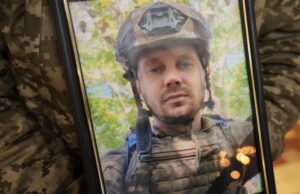 У Луцьку попрощалися з Героєм Михайлом Чернюком У-Луцьку-попрощалися-з-Героєм-Михайлом-Чернюком