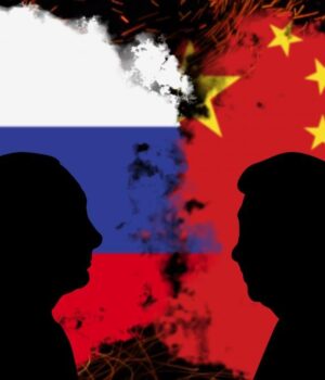 Перейшли-до-спільної-агресії:-впливовий-політолог-пояснив,-чого-хочуть-Китай-і-РФ