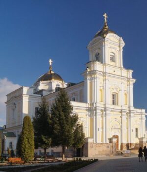 Богослужіння-в-Луцьку-на-Різдво:-розклад-служб-у-соборі