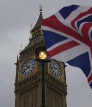 У Британії-передумали-передавати-Україні-заморожені-активи-РФ —-ft У Британії-передумали-передавати-Україні-заморожені-активи-РФ —-ft