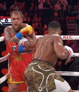 Зламана-щелепа-та-виклик-Ф'юрі:-Джошуа-нокаутував-ютубера-Пола-в-шостому-раунді-у-Маямі