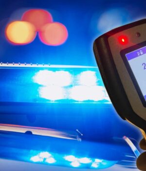 Попалився,-бо-їхав-без-світла:-у-Луцьку-водія-двічі-за-добу-ловили-п’яним Попалився,-бо-їхав-без-світла:-у-Луцьку-водія-двічі-за-добу-ловили-п’яним