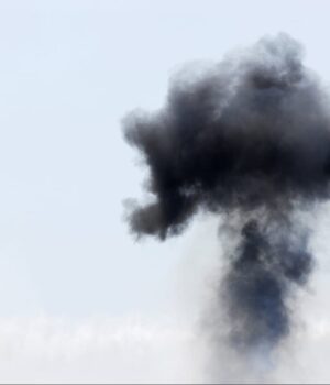 Тривожна-ніч-на-Рівненщині:-ворог-пошкодив-цивільний-об’єкт