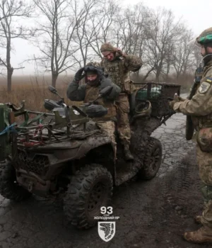 На-фронті-відбулось-93-бойові-зіткнення:-на-яких-напрямках-ворог-діє-найактивніше На-фронті-відбулось-93-бойові-зіткнення:-на-яких-напрямках-ворог-діє-найактивніше