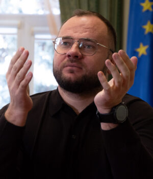 НАБУ-проводить-обшуки-у-високопосадовців-і-політиків-у-Луцьку-(оновлюється)