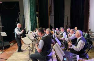 «Різдвяні симфонії» у Нововолинську: святковий концерт народного аматорського естрадного оркестру «Різдвяні-симфонії»-у-Нововолинську:-святковий-концерт-народного-аматорського-естрадного-оркестру