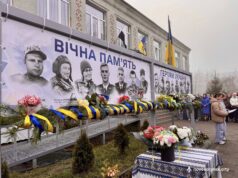 У Благодатному оновили меморіальну стелу Захисникам України У-Благодатному-оновили-меморіальну-стелу-Захисникам-України