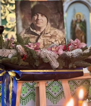 У-Нововолинську-провели-в-останню-путь-Захисника-Віктора-Коржана