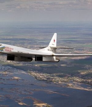 Росія-підняла-у-повітря-стратегічні-бомбардувальники-Ту-95МС-і-Ту-160-—-монітори