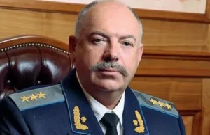 ДБР знайшло на віллі Піскуна у Франції кілограми золота та 18 елітних годинників ДБР знайшло на віллі Піскуна у Франції кілограми золота та 18 елітних годинників