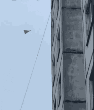 Наслідки-атаки-дронів-на-Київ:-руйнування-і-травмовані-у-Світошинському-районі-(відео)