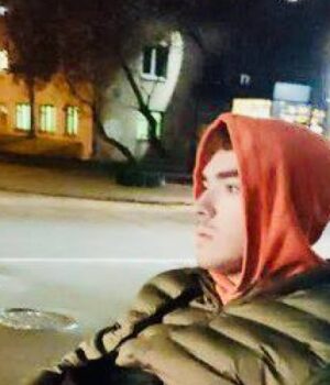 На-Волині-поліцейські-покарали-водія-маршрутки,-який-проігнорував-хлопця-на-кріслі-колісному.