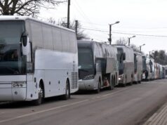 «Автобуси стоять по 20 годин»: на «Устилузі» – черги перед святами «Автобуси-стоять-по-20-годин»:-на-«Устилузі»-–-черги-перед-святами