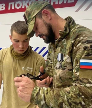 В-рф-розширюють-залучення-"ветеранів-сво"-для-мілітаризації-дітей-–-ЦПД