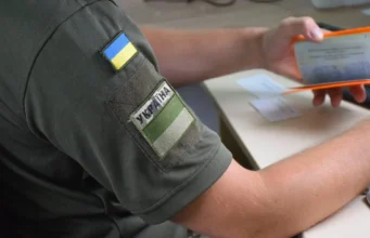 Прикордонники попередили про новий пік черг на кордоні Прикордонники попередили про новий пік черг на кордоні