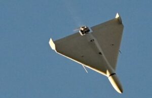 У Чернігові ворожий дрон влучив у багатоповерхівку У-Чернігові-ворожий-дрон-влучив-у-багатоповерхівку