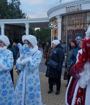 Заборони-і-цензура:-як-зустрічатимуть-Різдво-і-Новий-рік-в-окупованому-Криму?