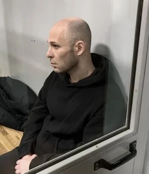 Прокуратура вимагає довічного для військового рф Сергія Тужилова за розстріл полонених у Вовчанську