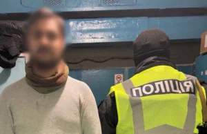 Киянин поранив ножем двох пасажирів столичного метро на Контрактовій площі Киянин-поранив-ножем-двох-пасажирів-столичного-метро-на-Контрактовій-площі