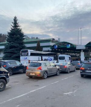 «єЧерга»-для-легкових-авто:-уряд-готує-нові-правила-перетину-кордону