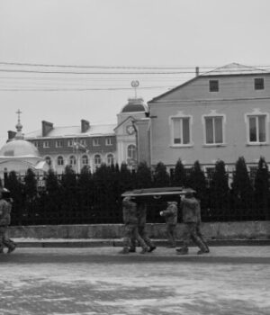 У-Луцьку-поховали-трьох-захисників,-які-загинули,-захищаючи-Україну