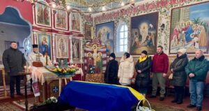 Нововолинськ попрощався із загиблим на фронті воїном Олексієм Куляпіним Нововолинськ-попрощався-із-загиблим-на-фронті-воїном-Олексієм-Куляпіним